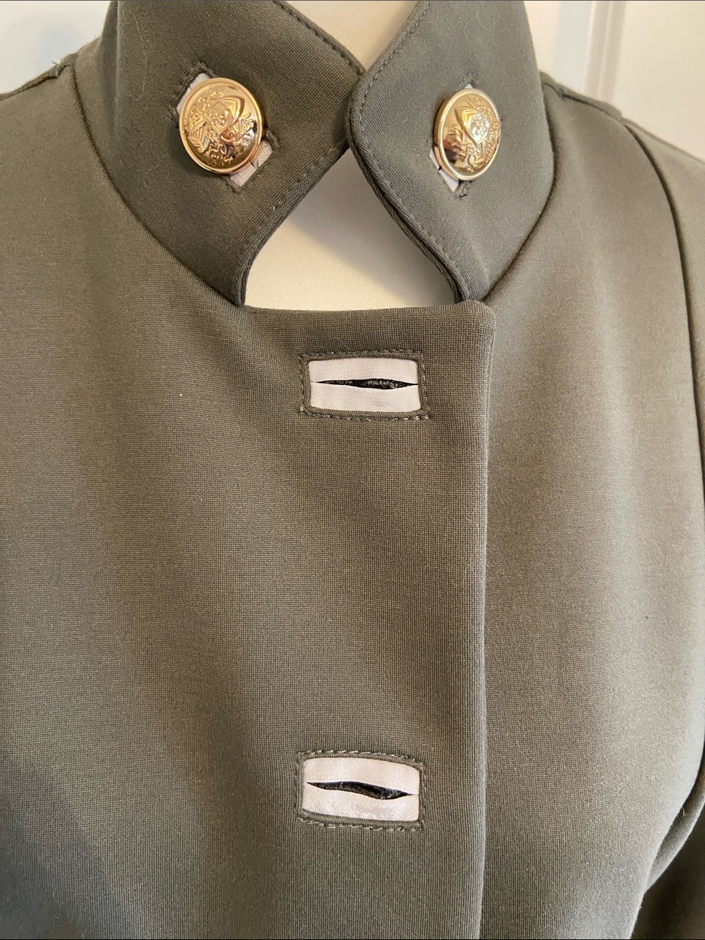 Joseph Ribkoff Olive Green Military-Style Jacket/Coat with Gold Buttons. Sz US6. - Picture 7 of 13